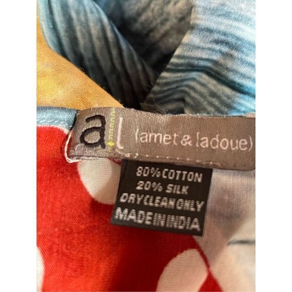 36” X 68” beach wrap - Picture 5 of 6